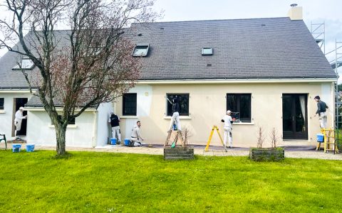 Peintre à Nantes : Guide Complet pour Vos Travaux de Peinture en 2025
