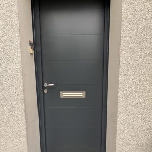 Sarl Bournigal Expert Fenêtre Évacuation des anciennes fenêtres Fenêtres Fenêtres sur-mesure Fenêtrier Installateur de pergola et store Installateur de portails et portes de garage Menuisier Portails Portes Pose Pose de fenêtres Réparateur de portails et portes de garage Réparateur de volets Storiste Volets