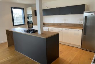Atelier Bain Cuisine Agenceur Carreleur Concepteur de dressings et rangements Cuisiniste Plombier Poseur de cuisine