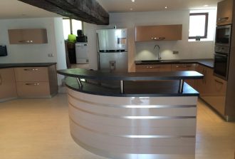 Atelier Bain Cuisine Agenceur Carreleur Concepteur de dressings et rangements Cuisiniste Plombier Poseur de cuisine