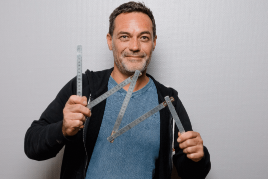 Vincent Gillet - L’Etabli de L'Ile Rezé Ebéniste Fabricant de mobilier Menuisier Parqueteur
