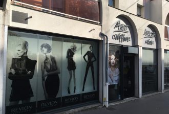 Art Color, salon de coiffure à Nantes