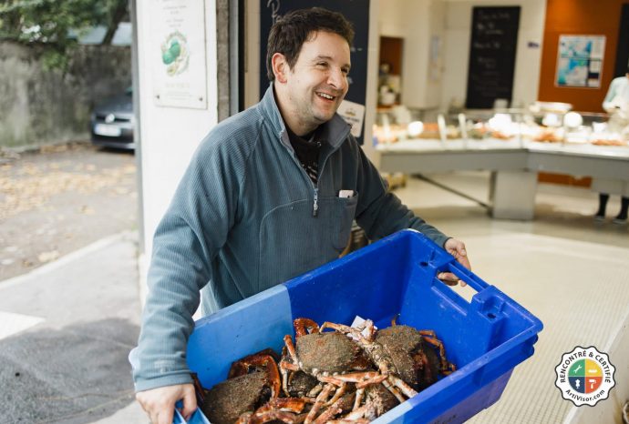 Poissonnerie Le Loup Le Homard Et La Crevette