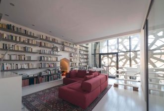 Calissence Bois Agenceur Cuisiniste Fabricant de mobilier Fabrication Menuisier Mobilier Parqueteur Parquets Poseur de cuisine Réalisation Terrasses