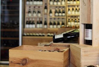 La Cave de Longchamp Caviste Epicier