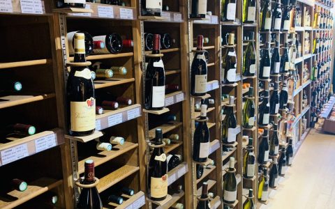 cave-vins-sur-vins-sautron-caviste-epicerie-fine