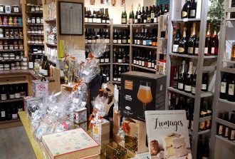 Garde Manger Caviste Epicier Fromager Crémier Primeur