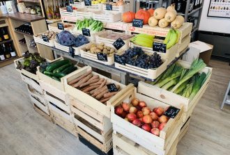 Garde Manger Caviste Epicier Fromager Crémier Primeur