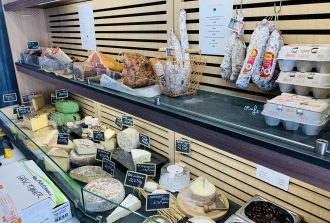 Garde Manger Caviste Epicier Fromager Crémier Primeur