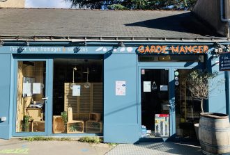 Garde Manger Caviste Epicier Fromager Crémier Primeur