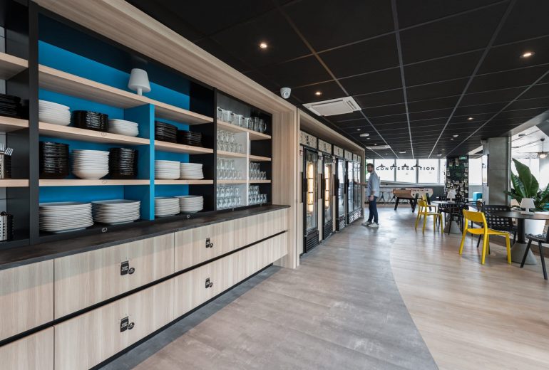 les-agenceurs-agencement-cuisiniste-ebeniste-menuisier-nantes-vertou-1