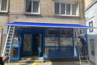 Sarl Bournigal Expert Fenêtre Évacuation des anciennes fenêtres Fenêtres Fenêtres sur-mesure Fenêtrier Installateur de pergola et store Installateur de portails et portes de garage Menuisier Portails Portes Pose Pose de fenêtres Réparateur de portails et portes de garage Réparateur de volets Storiste Volets