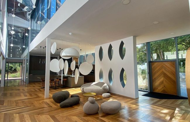 Dernière réalisation de la team Laurier Carreleur Parqueteur Peintre d'extérieur Peintre d'intérieur