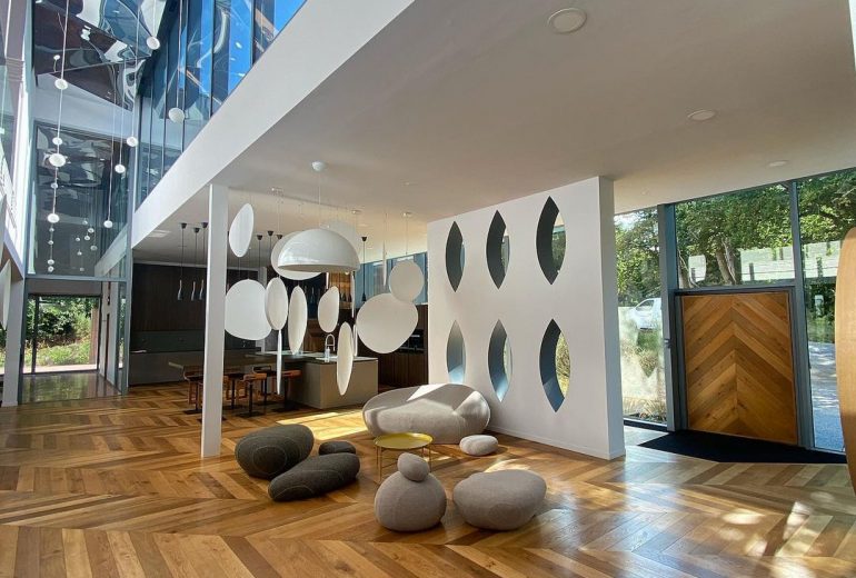 Dernière réalisation de la team Laurier Carreleur Parqueteur Peintre d'extérieur Peintre d'intérieur