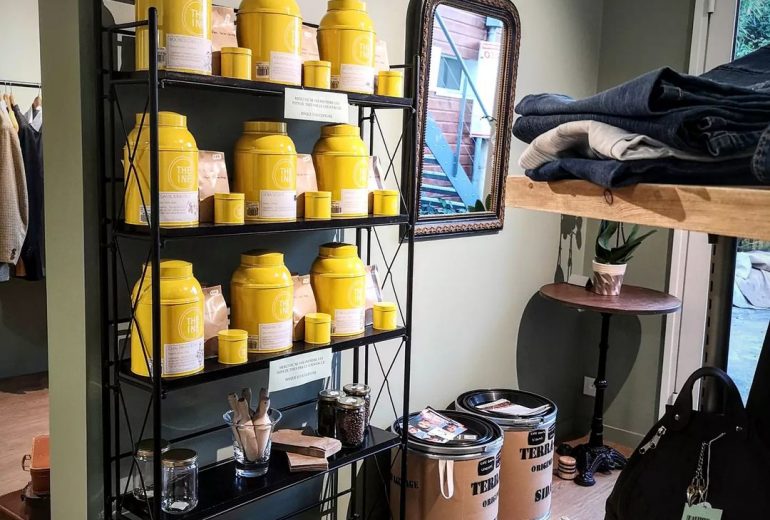 Mission accomplie à Sucé-sur-Erdre ! Peintre d'intérieur Tapissier Décorateur