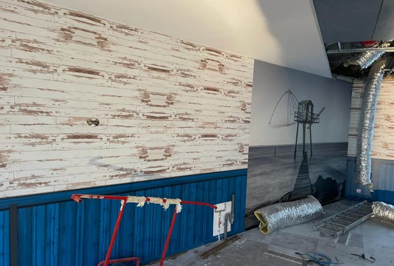 Décoration locaux professionnels Façadier Peintre d'extérieur Peintre d'intérieur