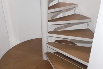 Calissence Bois Agenceur Cuisiniste Fabricant de mobilier Fabrication Menuisier Mobilier Parqueteur Parquets Poseur de cuisine Réalisation Terrasses