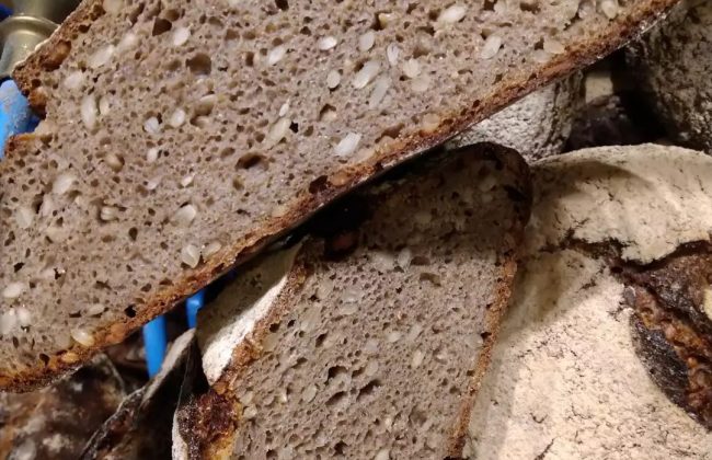 100% sarrazin, 100% local, 100% bonheur.... Boulanger Pâtissier