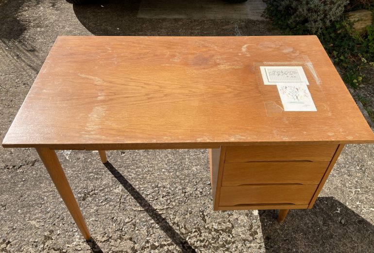 Relooking d'un bureau sur demande