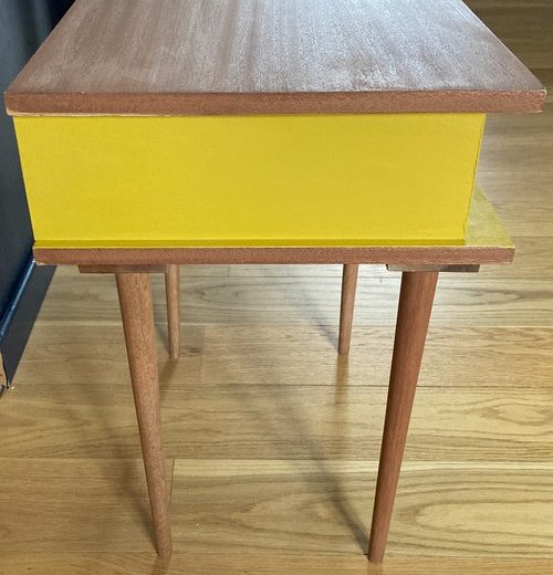 Un petit chevet résolument Rétro !