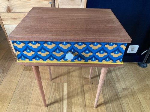 Un petit chevet résolument Rétro !