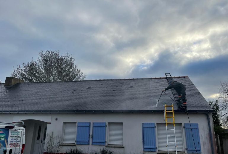 Nettoyage de toiture ! Façadier Peintre d'extérieur Peintre d'intérieur