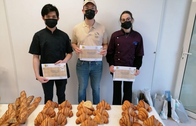 Deux médailles pour le croissant au beurre catégorie apprenti ! Boulanger Pâtissier