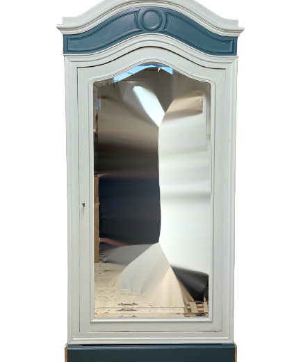 Relooking sur mesure d'une armoire de famille