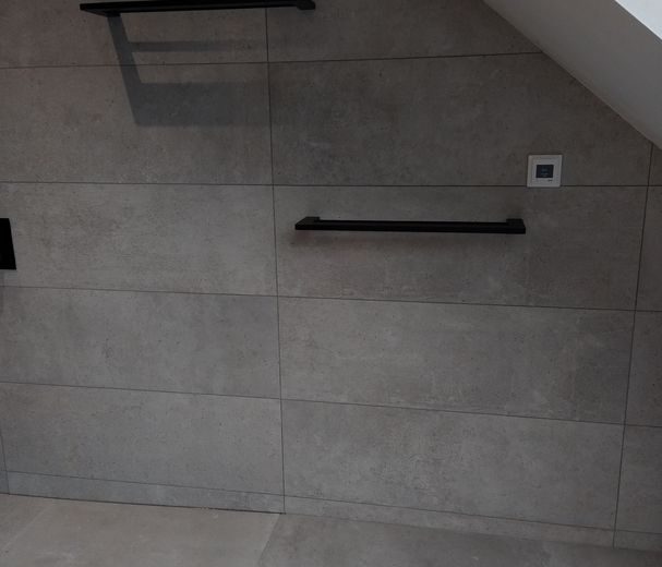 Concept salle de bain clé en main Carreleur Faïencier Plombier