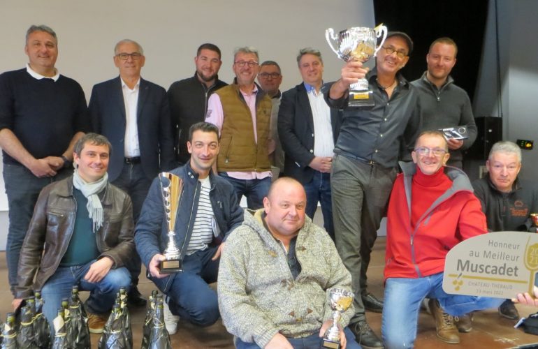 1ère médaille d'or du Concours de Château Thébaud sur le Muscadet Sèvre et Maine sur lie 2021 ! Producteur Vigneron