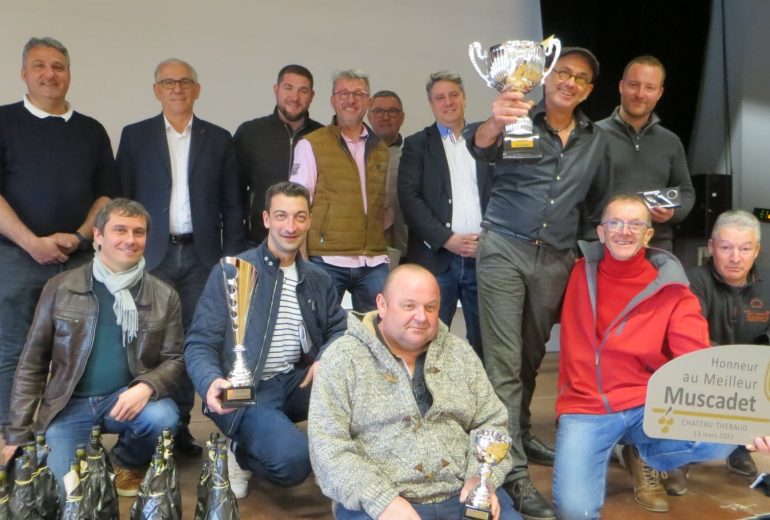 1ère médaille d'or du Concours de Château Thébaud sur le Muscadet Sèvre et Maine sur lie 2021 ! Producteur Vigneron