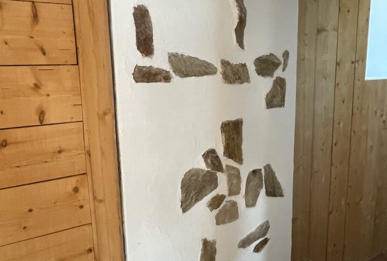 Le charme du rustique ! Parqueteur Peintre d'extérieur Peintre d'intérieur Solier moquettiste