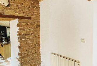 Couleurs de Jade Applicateur Béton Ciré Façades Papier peint Parqueteur Peintre Peintre d'extérieur Peintre d'intérieur Peinture à effet Peinture métallisée Pose Sableur Solier moquettiste