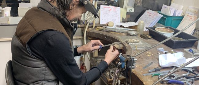 Le métier de bijoutier-joaillier vu par Christophe – Douaud Joaillerie