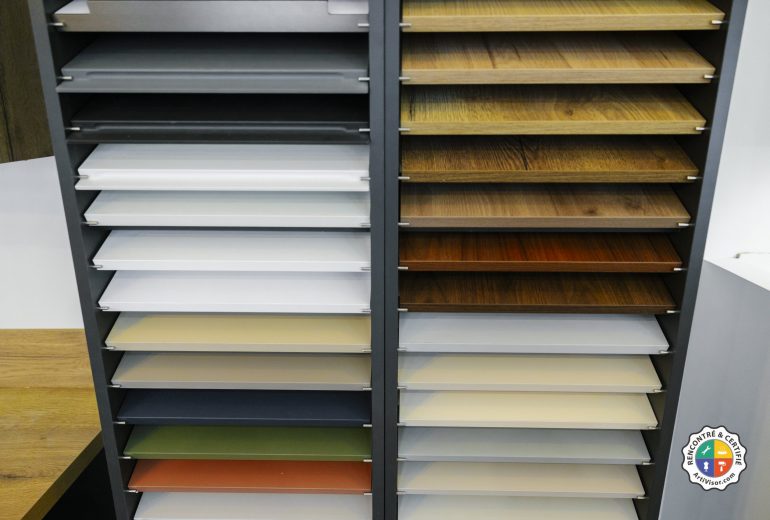 Ouverture magasin cuisine Nantes Agenceur Carreleur Cuisiniste Électricien Menuisier Plaquiste Plombier Solier moquettiste