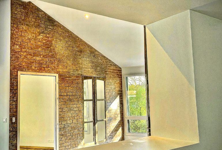 Panoramique sur mesure ! Parqueteur Peintre d'extérieur Peintre d'intérieur Solier moquettiste