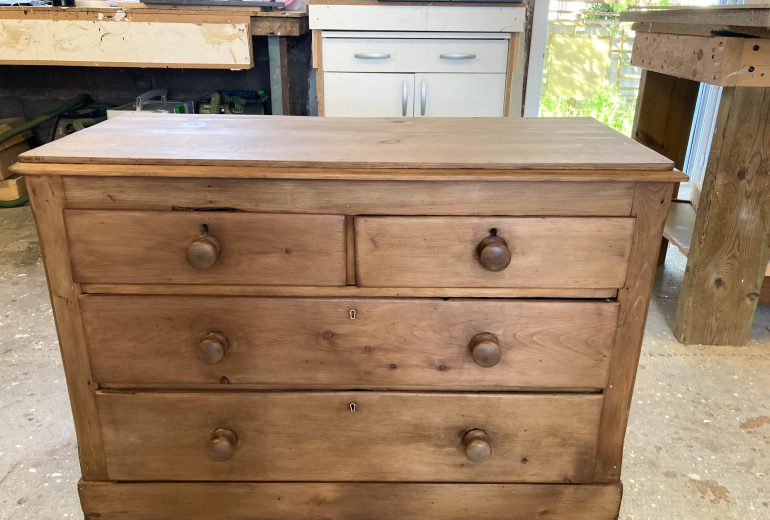 Seconde vie d'une ancienne commode de famille