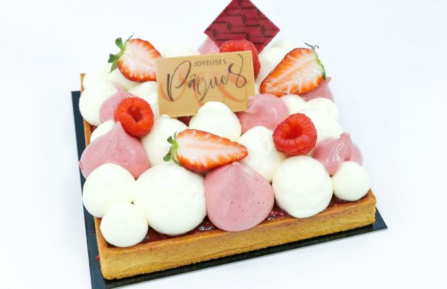 La tarte fruitée de Pâques est disponible à partir de ce vendredi 15  😍🍓 Biscuitier Chocolatier Pâtissier