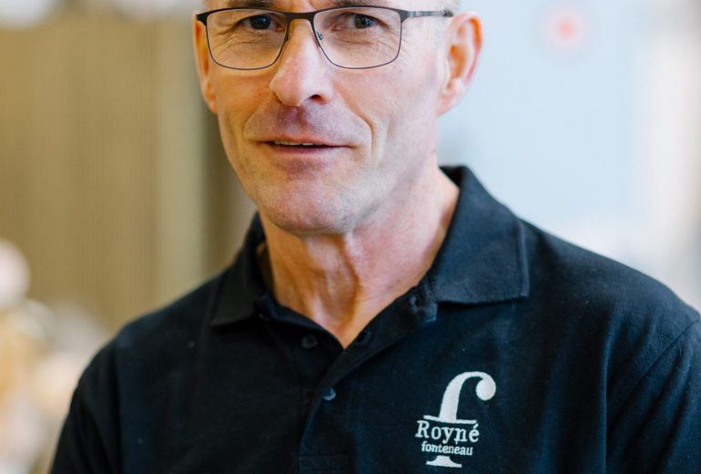 PORTRAITS DE PEINTRES 🎨 Décorateur d'intérieur Façadier Peintre d'extérieur Peintre d'intérieur Solier moquettiste