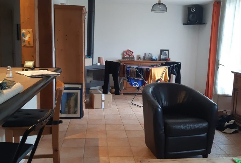 Métamorphose en cours pour cette pièce de vie ! Architecte d'intérieur Maître d'oeuvre