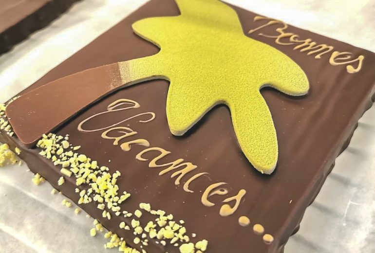 Création spéciale fin d'année ! Biscuitier Chocolatier Pâtissier