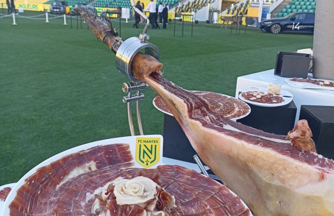 Assiettes créatives jambon ibérique Pata Negra Traiteur