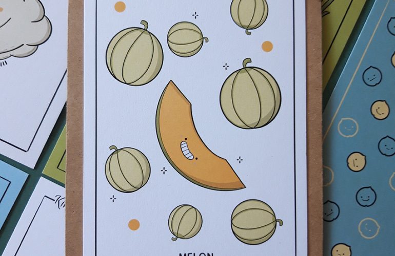 La carte postale Melon est disponible en boutique. Illustrateur