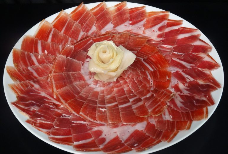 Assiettes créatives jambon ibérique Pata Negra Traiteur