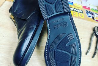 Cordonnerie du huit mai à Rezé, en Loire-Atlantique