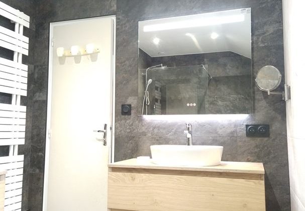 Concept salle de bain clé en main à St Gildas des Bois Carreleur Faïencier Plombier