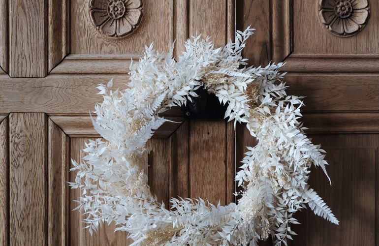L’Atelier de Brice Baptême et naissance Bouquet de deuil Composition florale Compositions florales Décorateur floral Événement Fleuriste Fleurs séchées Mariage Plantes