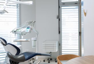 renovation cabinet medical Soizic Besseau Architecte d'Intérieur credit photo Emmanuelle Janière