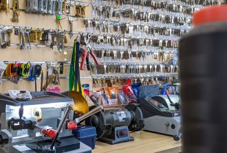 Cordonnerie du 8 mai, cordonnerie à Rezé