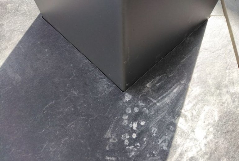 Réalisation d'une terrasse sur plot à Sautron Carreleur Faïencier Plombier